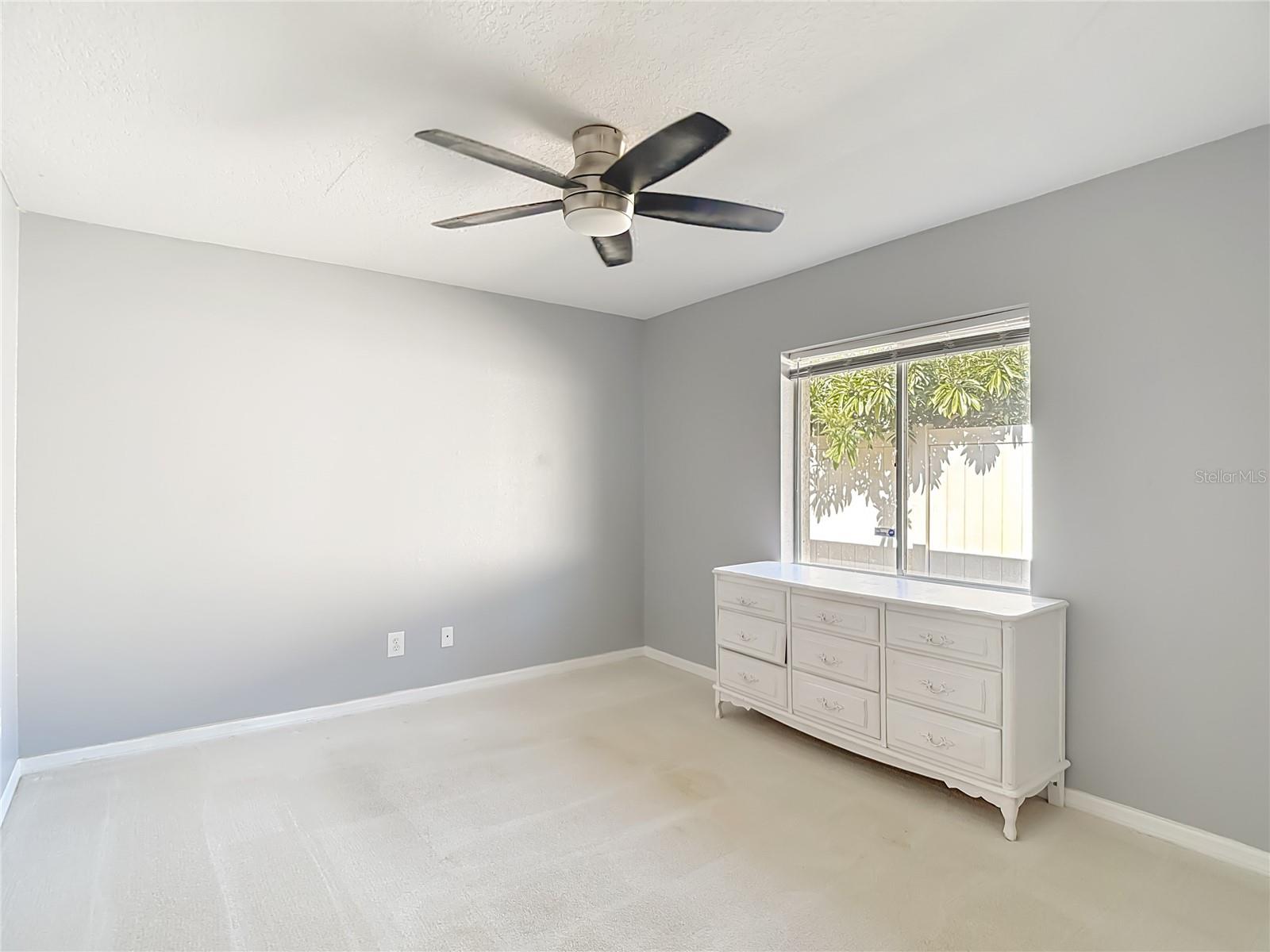 THOUSAND OAKS PH 01 - Residential