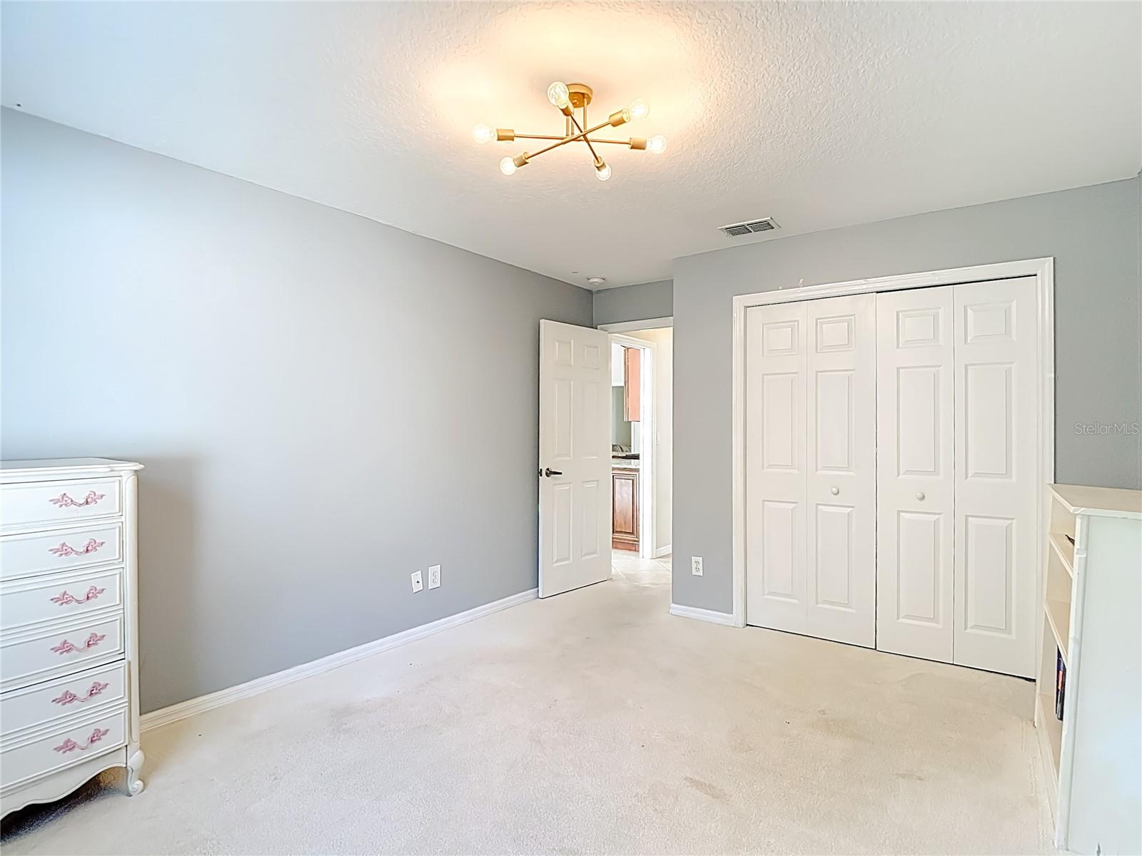 THOUSAND OAKS PH 01 - Residential