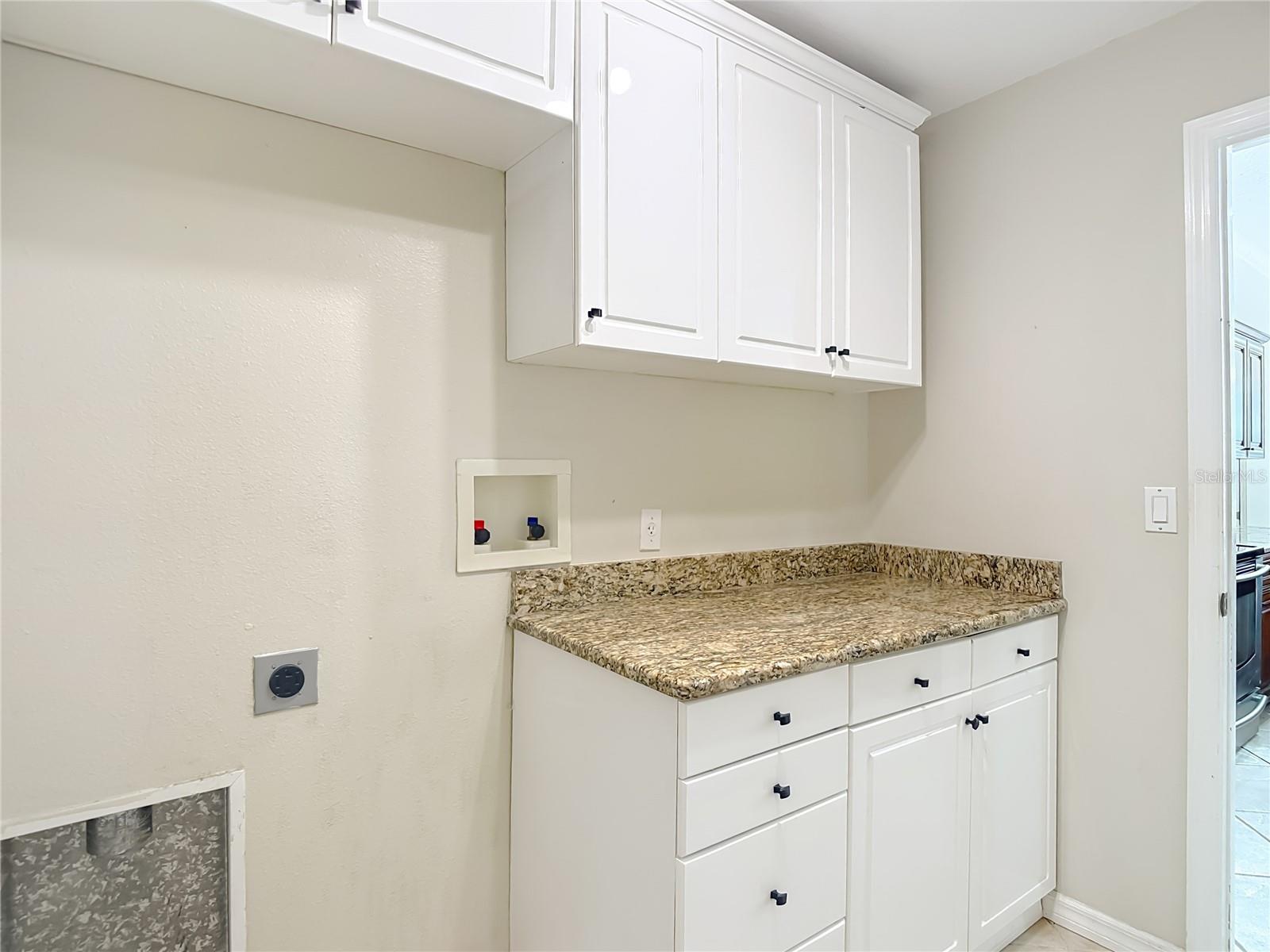 THOUSAND OAKS PH 01 - Residential