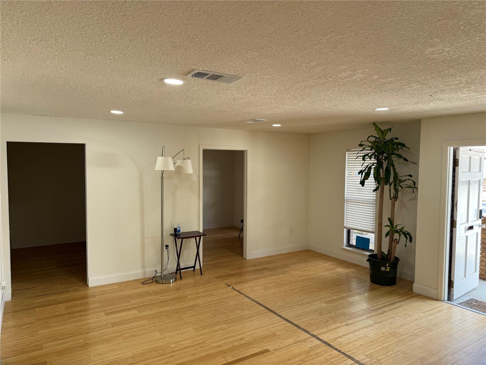 415 MONTGOMERY ROAD 135