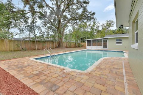 A home in DELAND