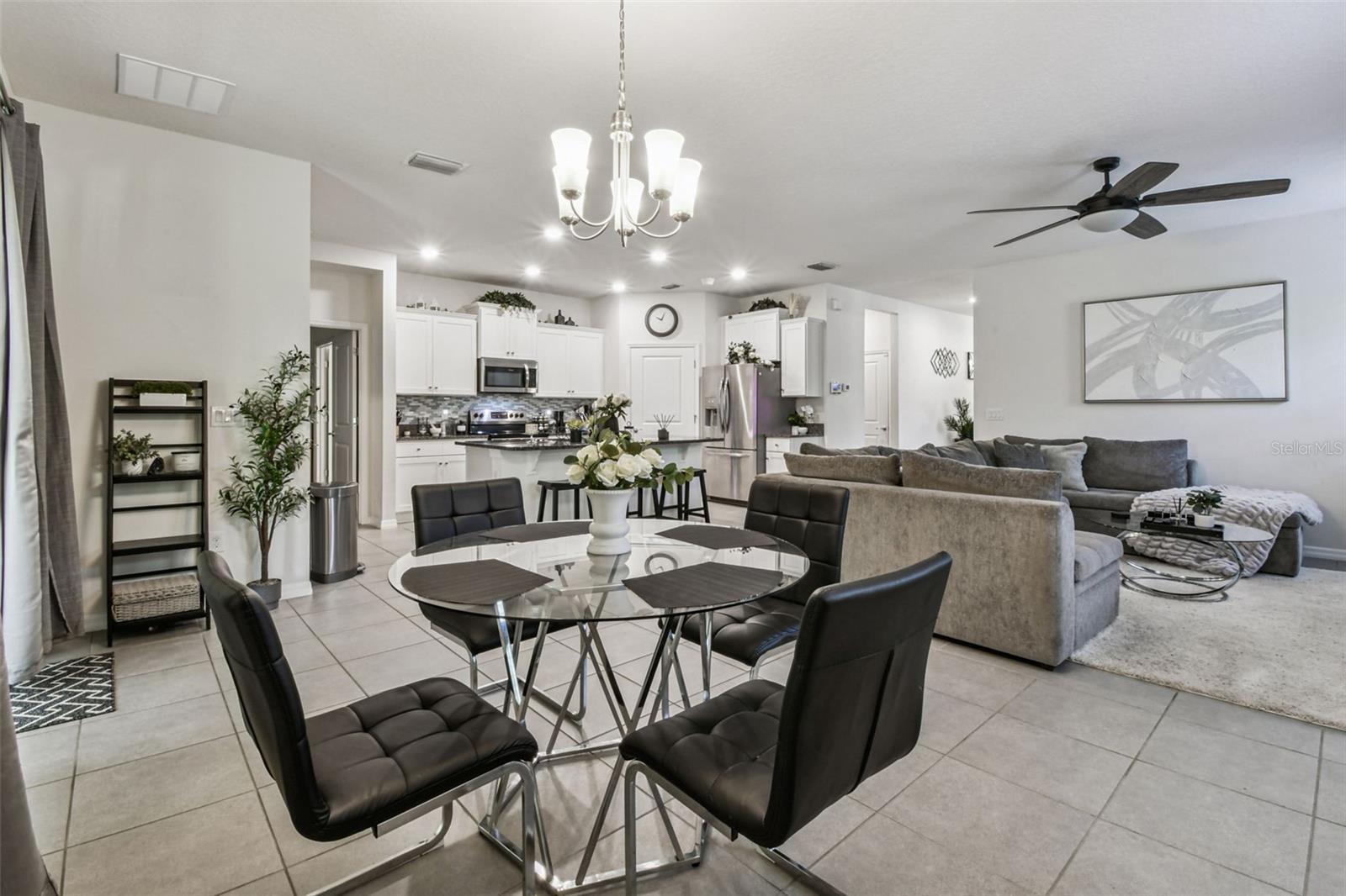 LAKE JOVITA GOLF & COUNTRY CLUB EASTPOIN - Residential