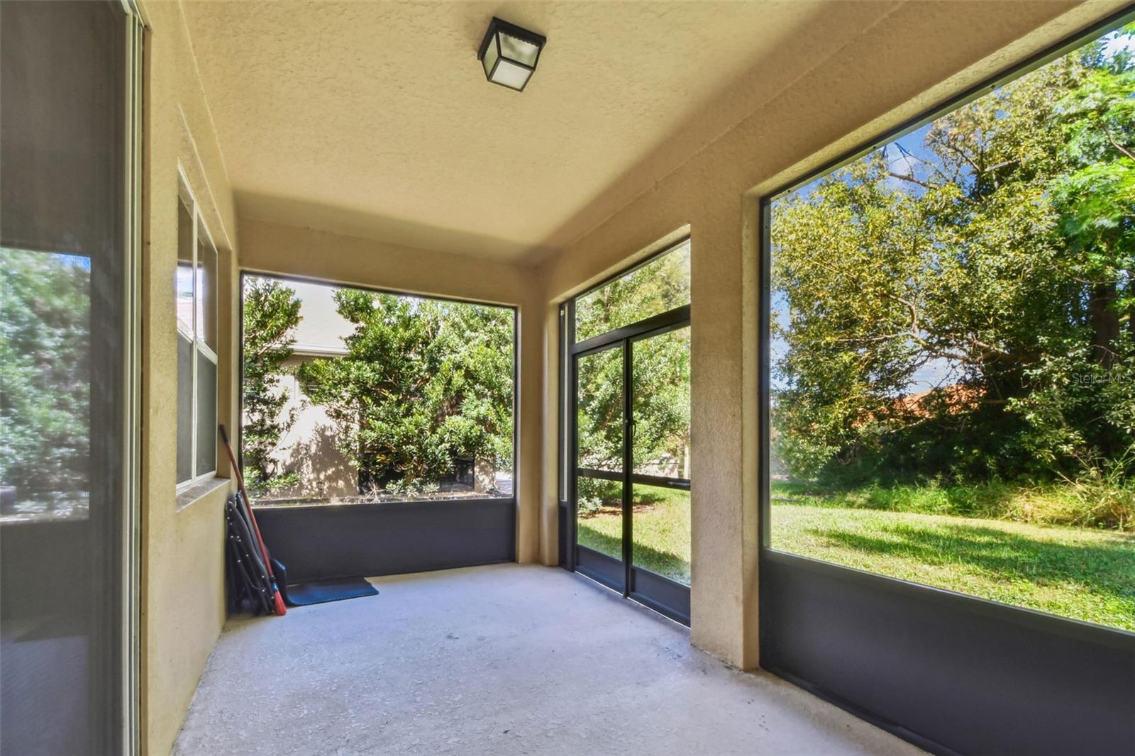 LAKE JOVITA GOLF & COUNTRY CLUB EASTPOIN - Residential