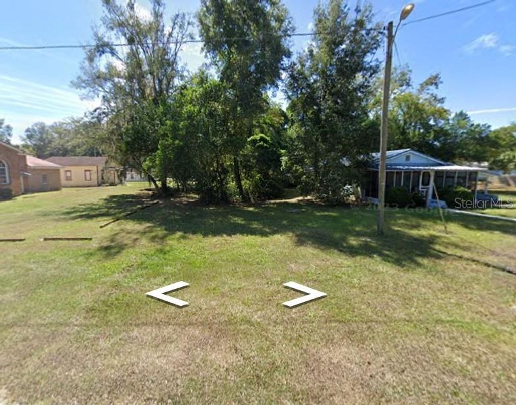 Photo of Tbd Railroad Avenue, High Springs, FL 32643 (MLS # OM712382)