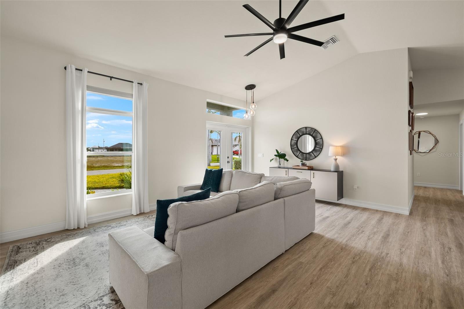 3409 NW 14TH TERRACE, CAPE CORAL, FL, 33993/$374,900 4 3409 NW 14TH TERRACE