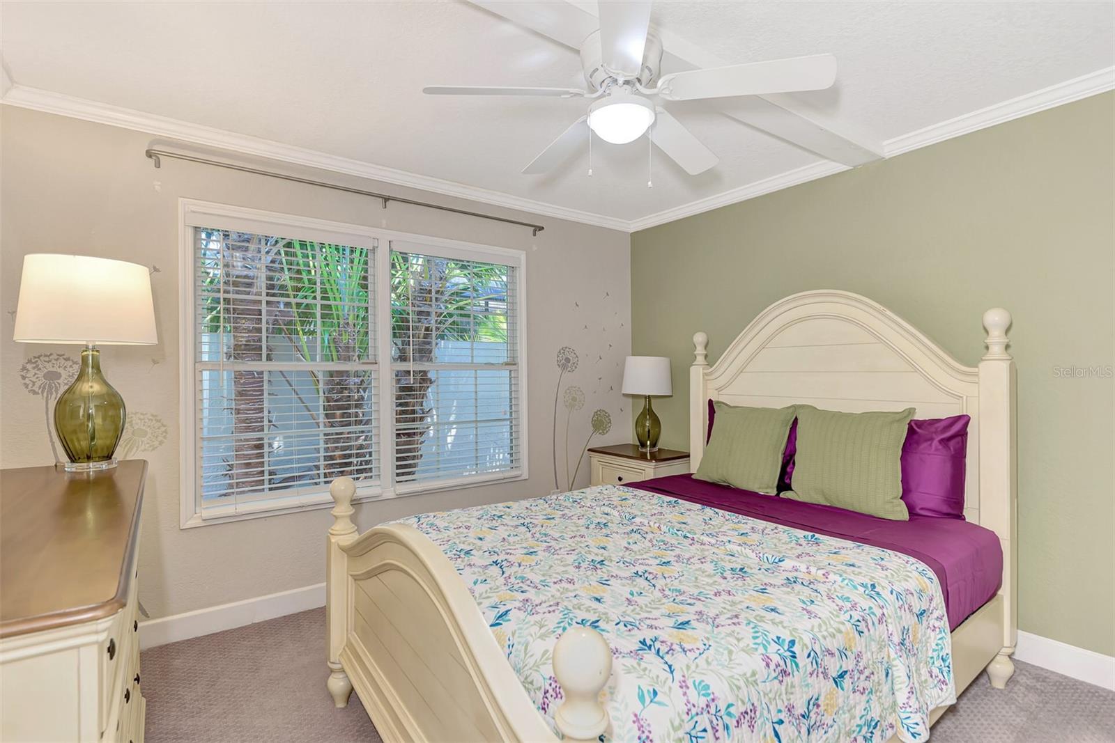 FLOYD & CAMERON SUB - Residential Lease