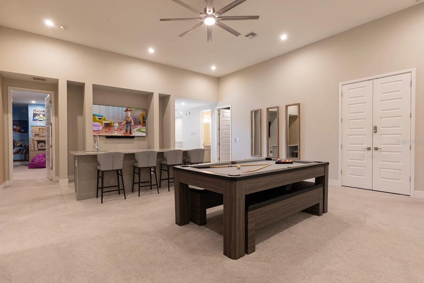 REUNION WEST FAIRWAYS 17 & 18 - Residential