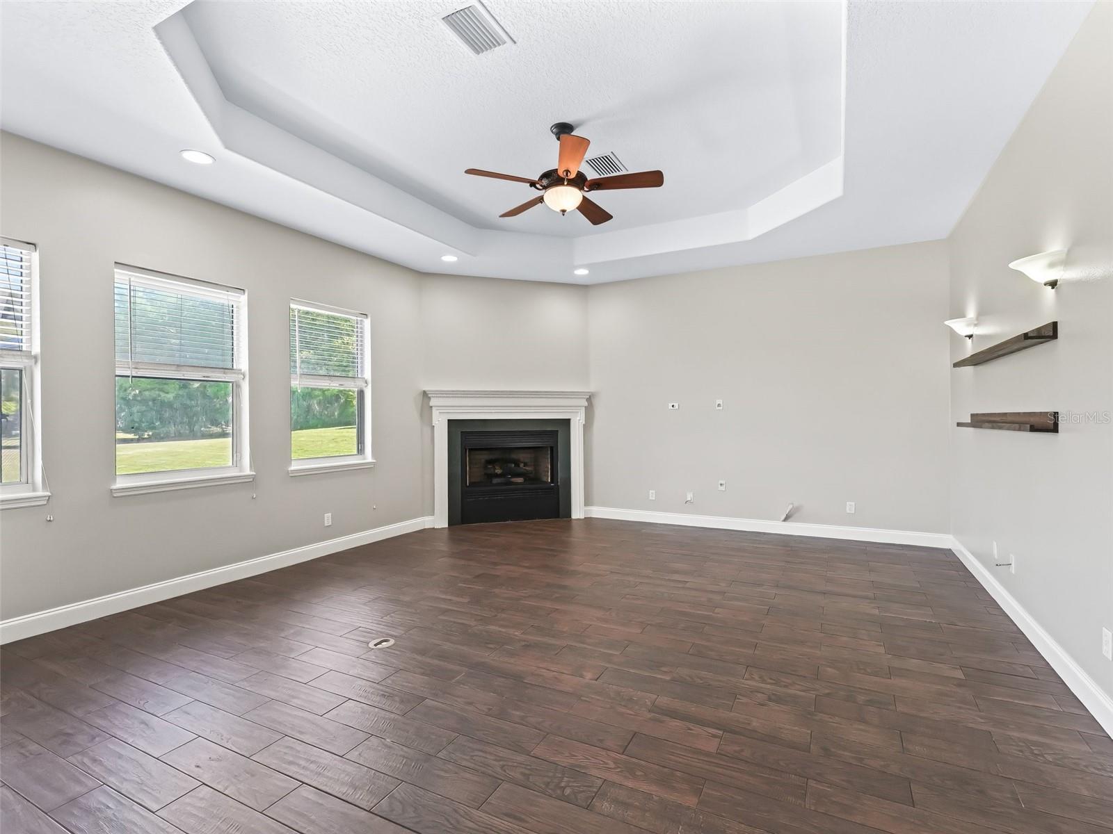 ORANGEWOOD SHORES - Residential