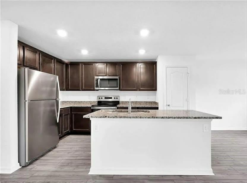 707 CARACARA COURT