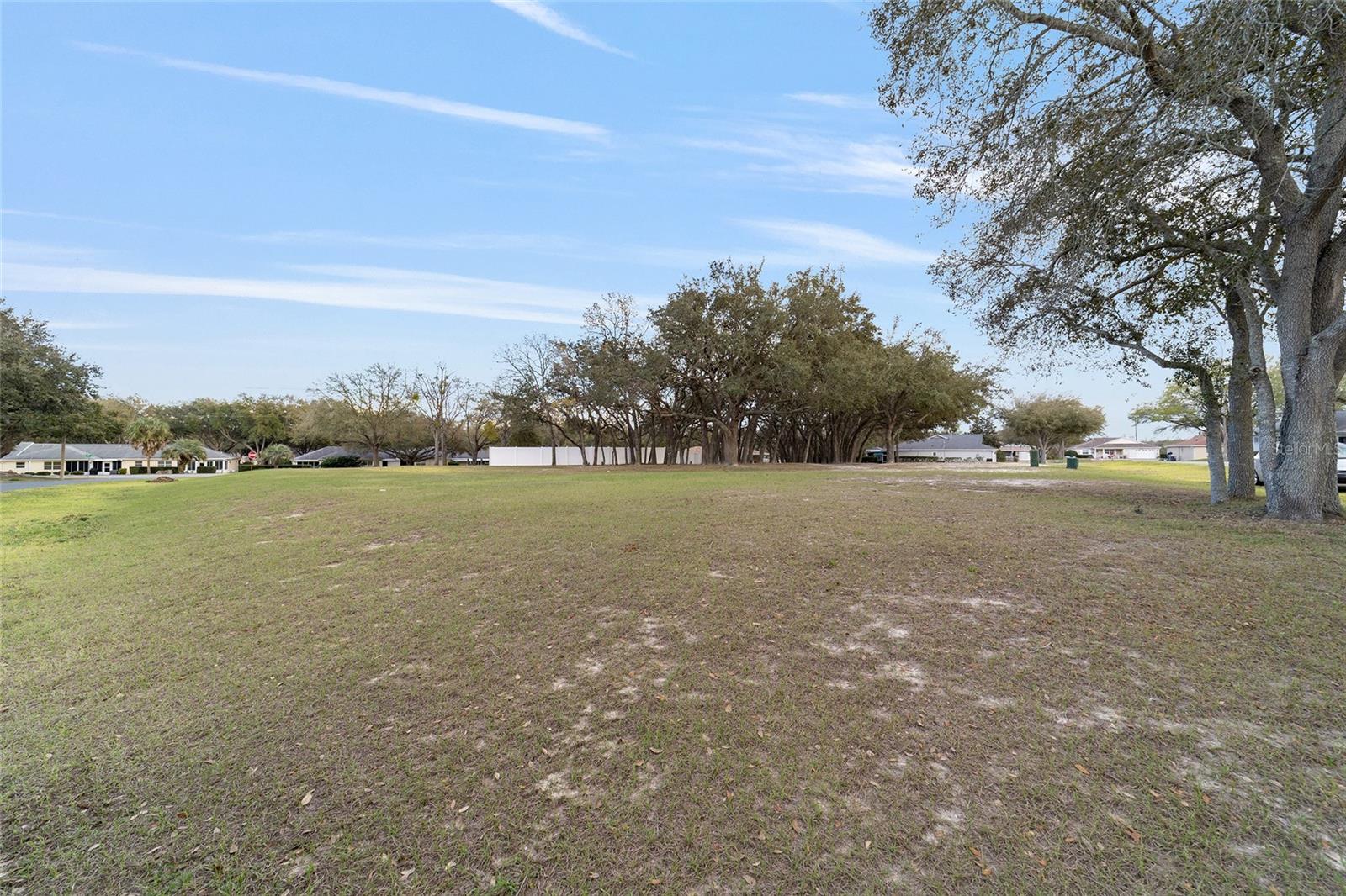 ON TOP OF THE WORLD - Residential