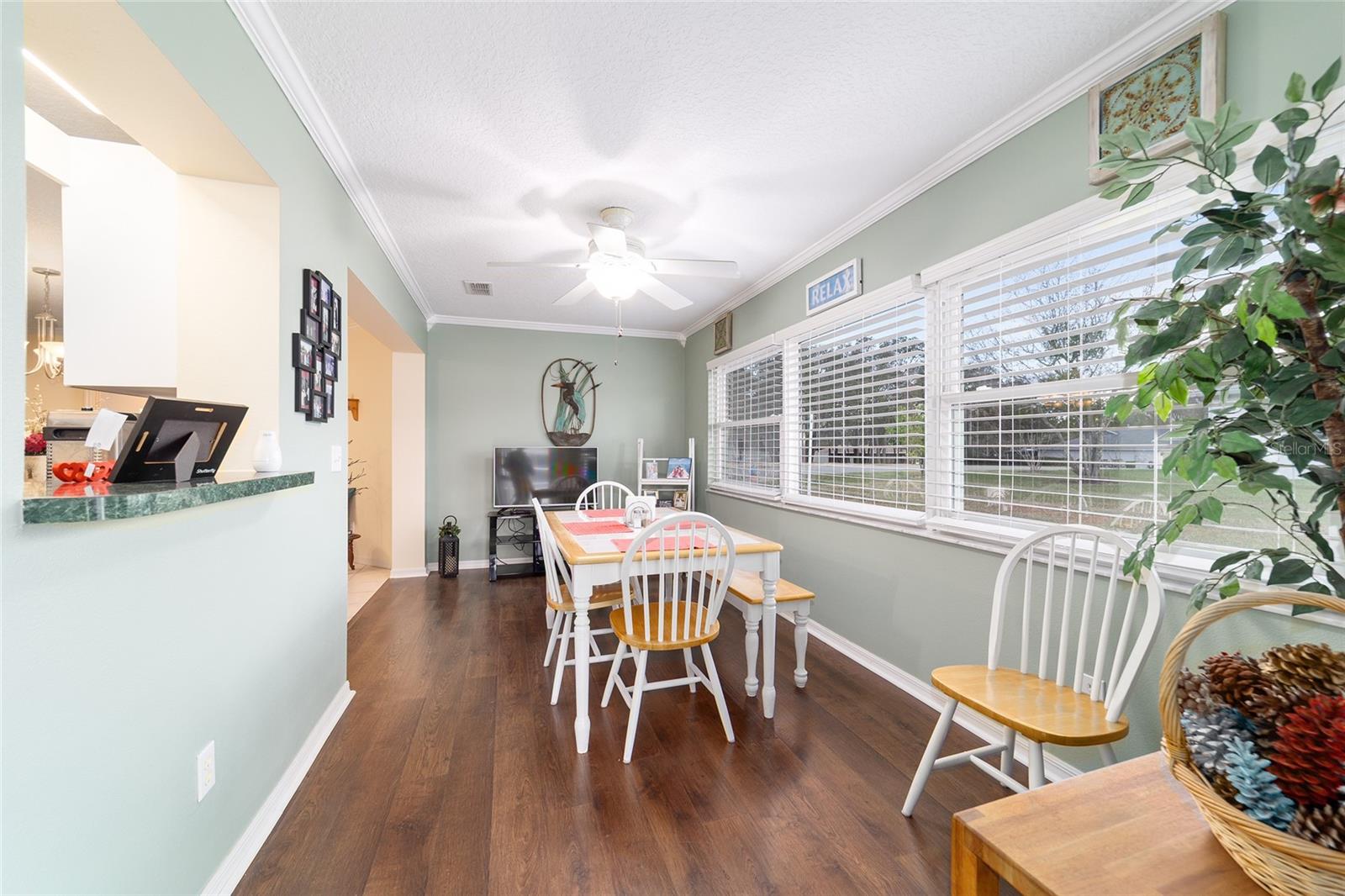 ON TOP OF THE WORLD - Residential