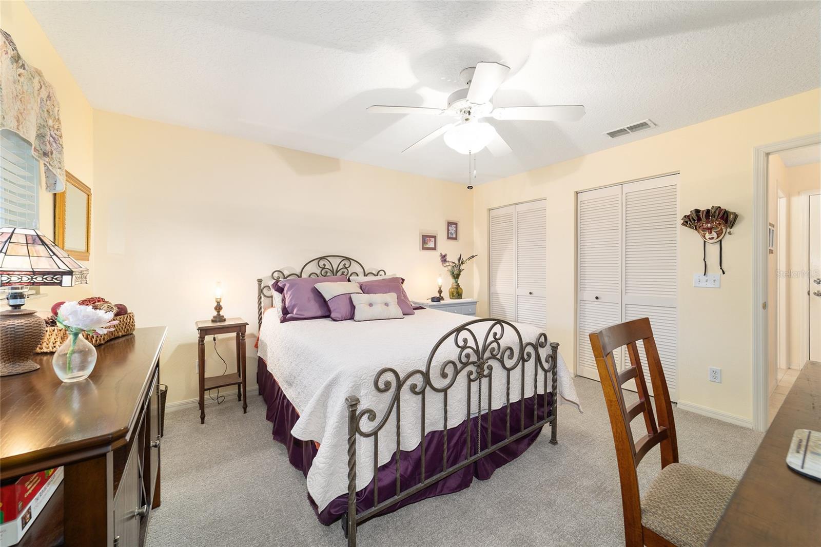 ON TOP OF THE WORLD - Residential