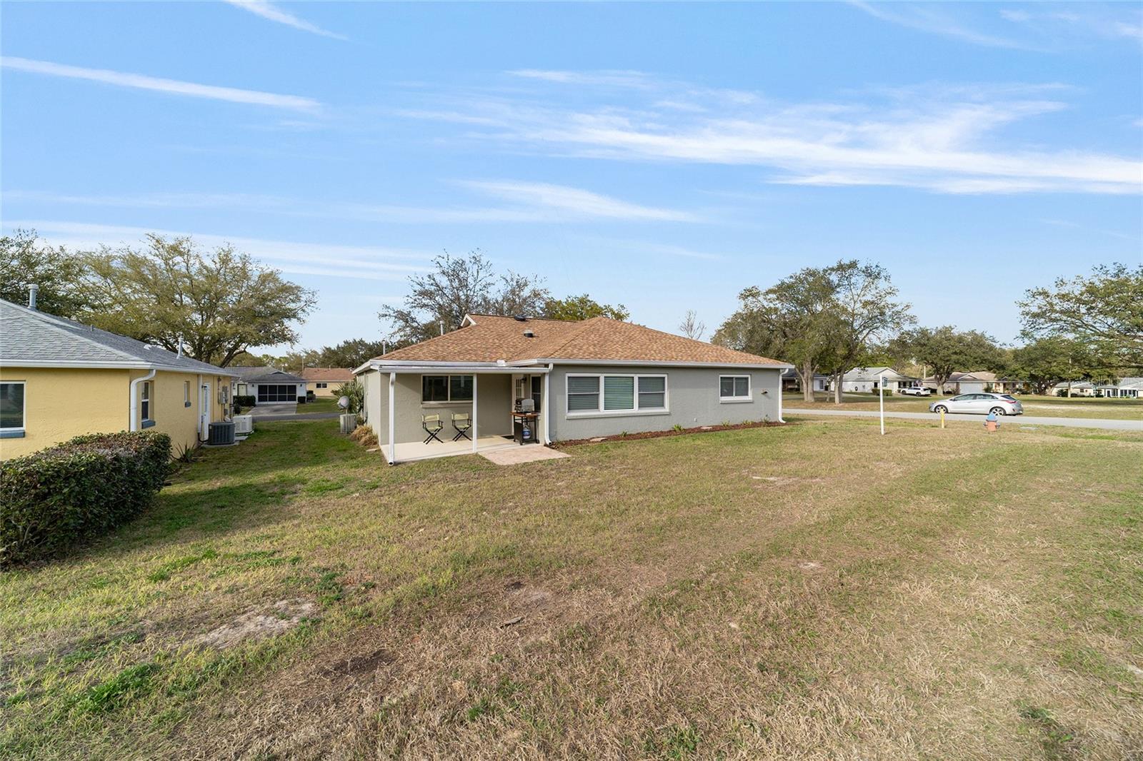 ON TOP OF THE WORLD - Residential