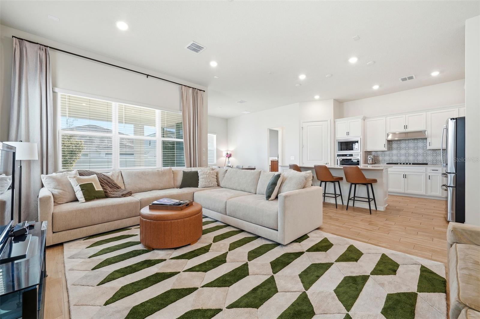 10325 PARKVIEW RESERVE LANE