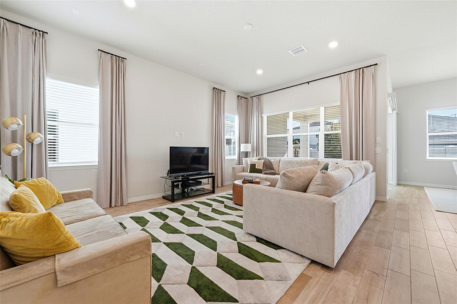 10325 PARKVIEW RESERVE LANE