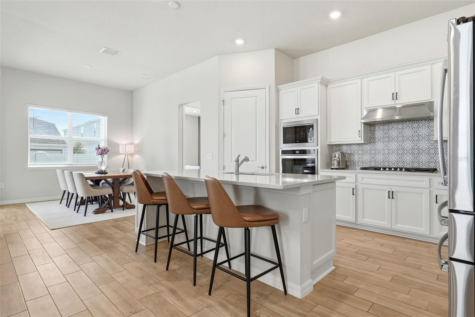 10325 PARKVIEW RESERVE LANE