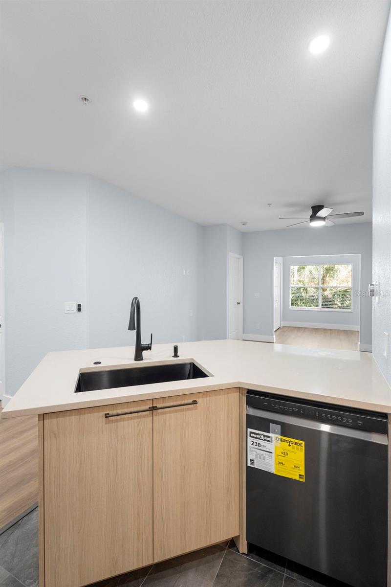 BONA VISTA CONDO - Residential Lease