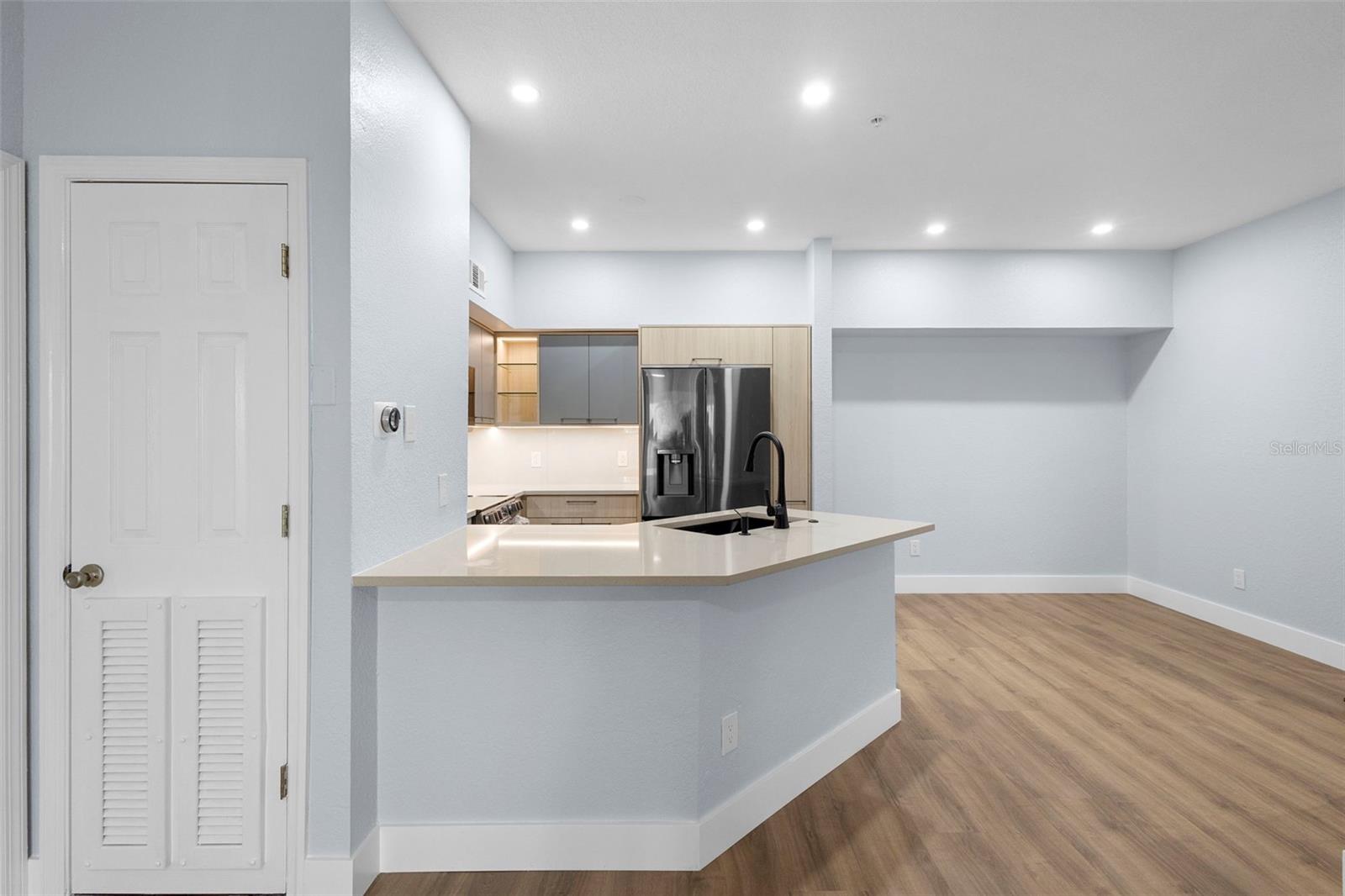 BONA VISTA CONDO - Residential Lease