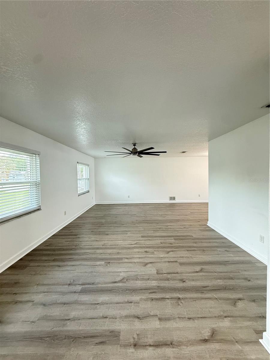 BERMUDA ESTATES UNIT 2 - Residential Lease