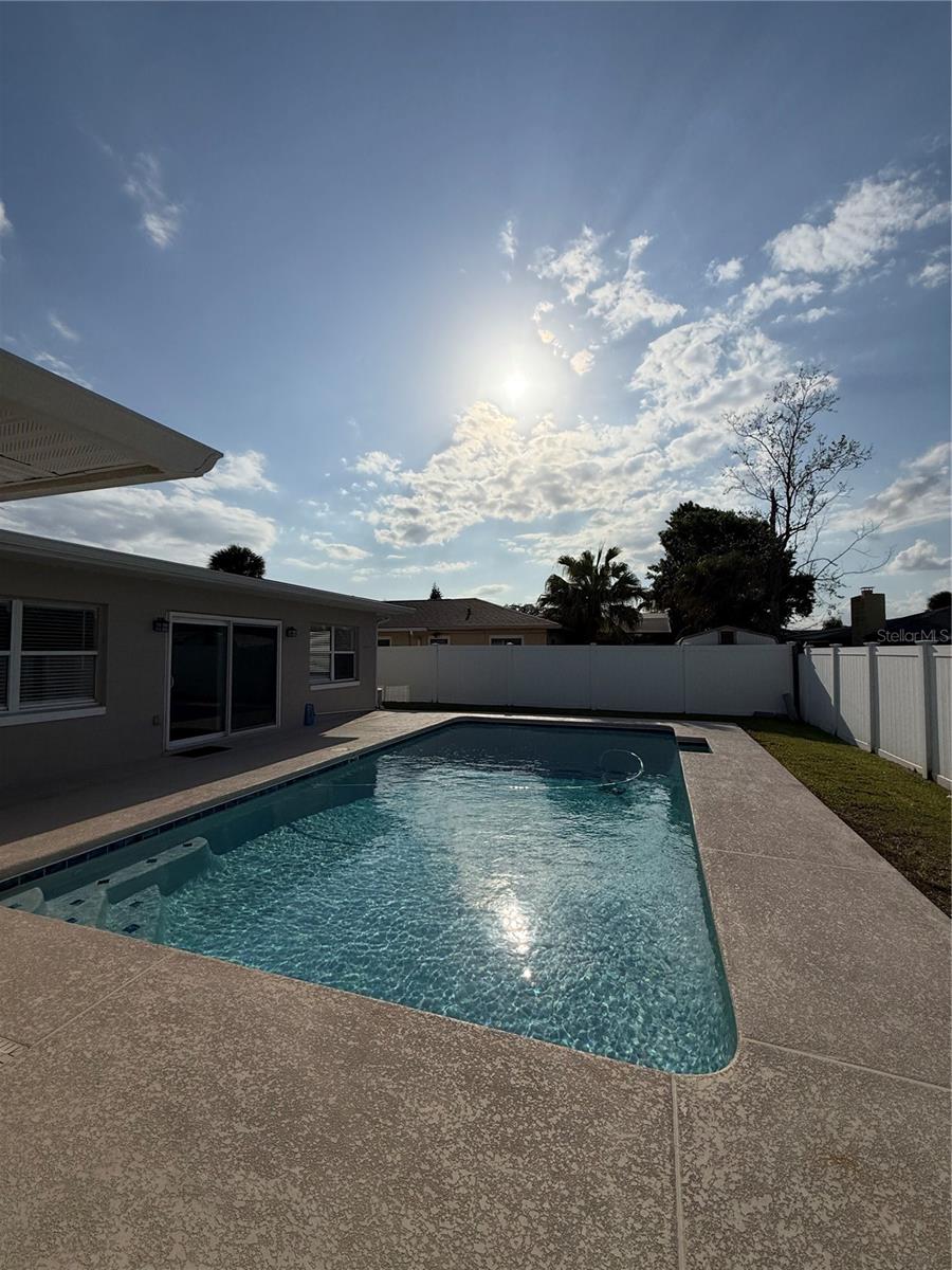 BERMUDA ESTATES UNIT 2 - Residential Lease