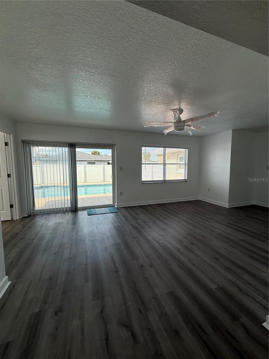 BERMUDA ESTATES UNIT 2 - Residential Lease