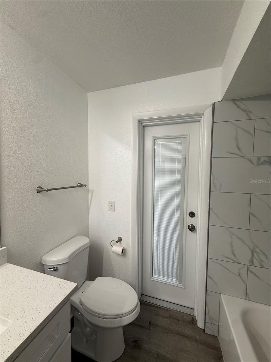 BERMUDA ESTATES UNIT 2 - Residential Lease