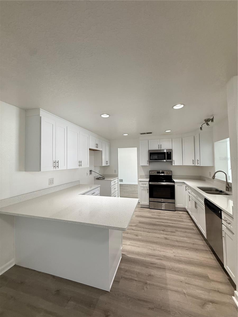 BERMUDA ESTATES UNIT 2 - Residential Lease