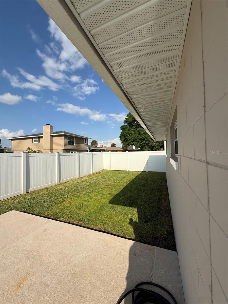 BERMUDA ESTATES UNIT 2 - Residential Lease