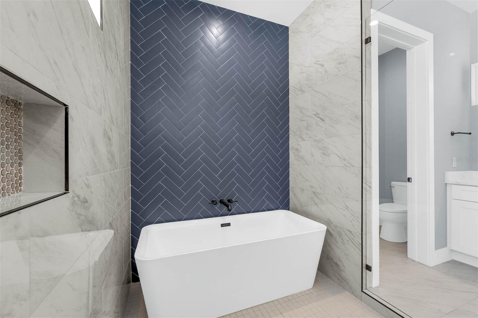 UNIVERSITY HEIGHTS - Residential