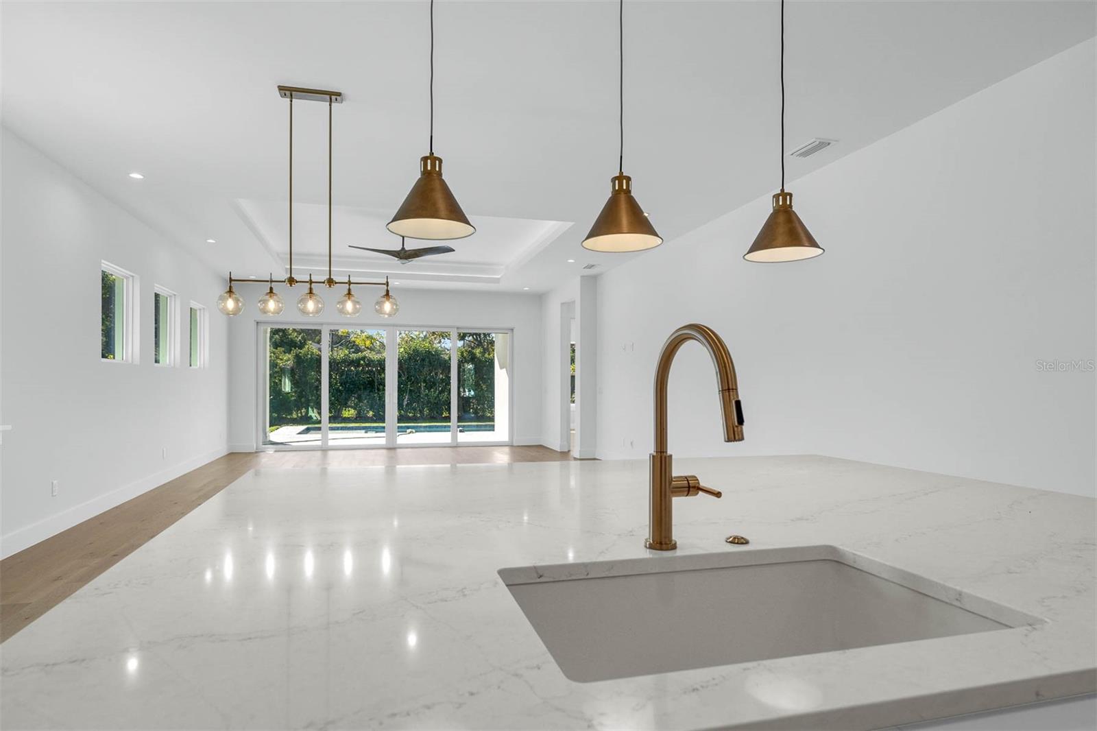 UNIVERSITY HEIGHTS - Residential