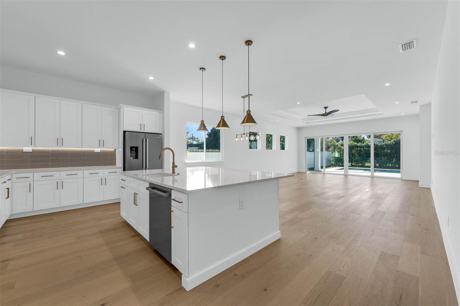 UNIVERSITY HEIGHTS - Residential