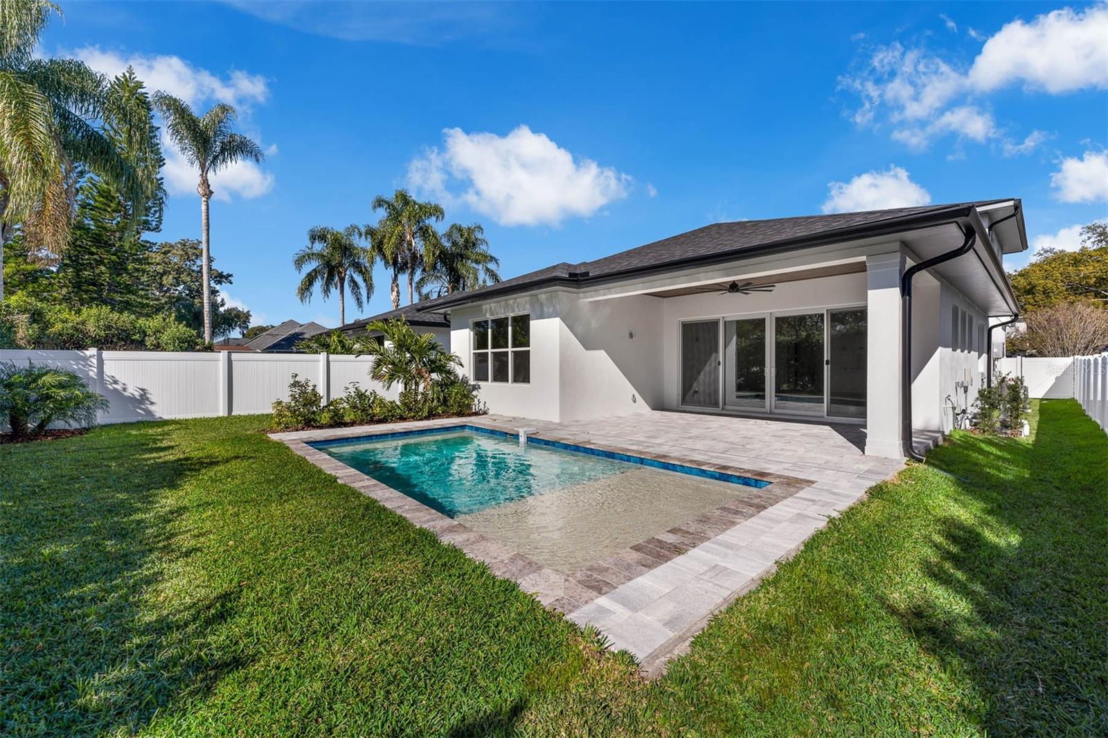 UNIVERSITY HEIGHTS - Residential