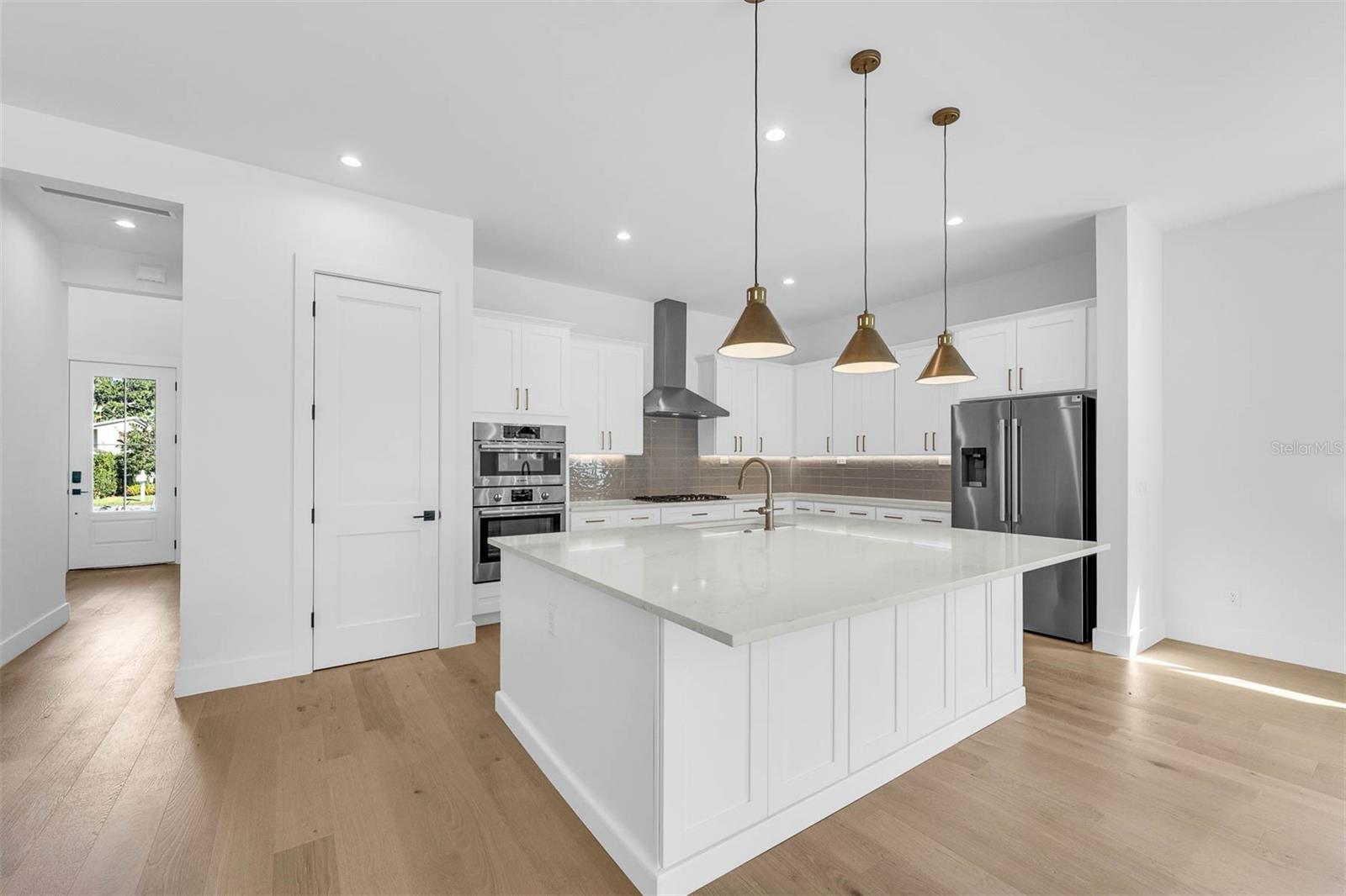 UNIVERSITY HEIGHTS - Residential