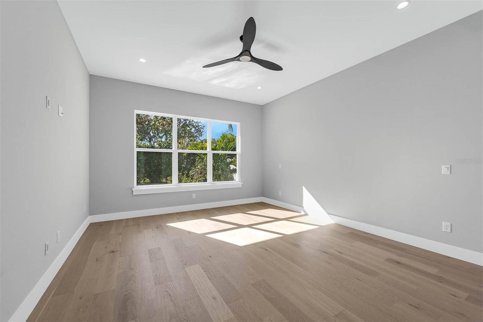 UNIVERSITY HEIGHTS - Residential