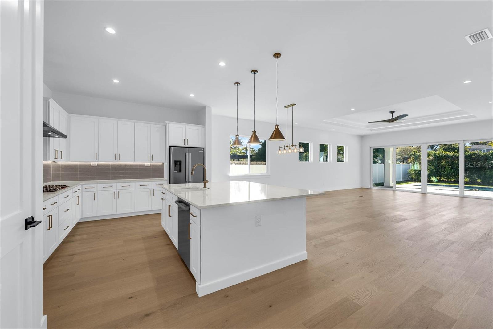 UNIVERSITY HEIGHTS - Residential