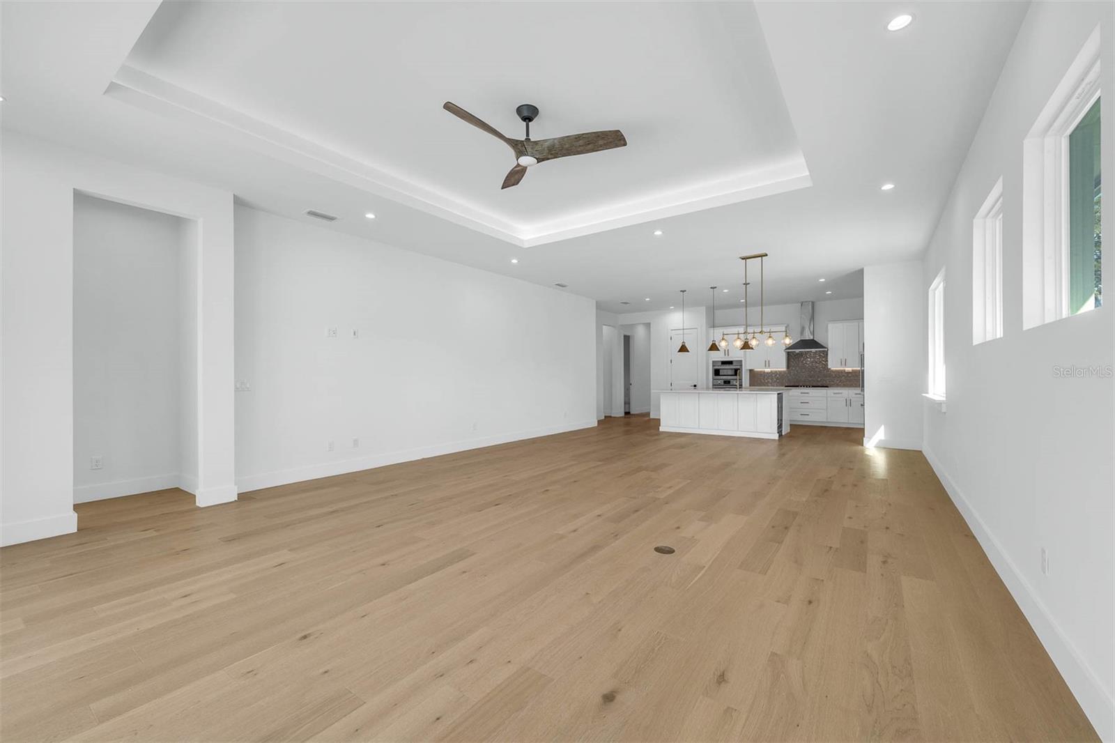 UNIVERSITY HEIGHTS - Residential