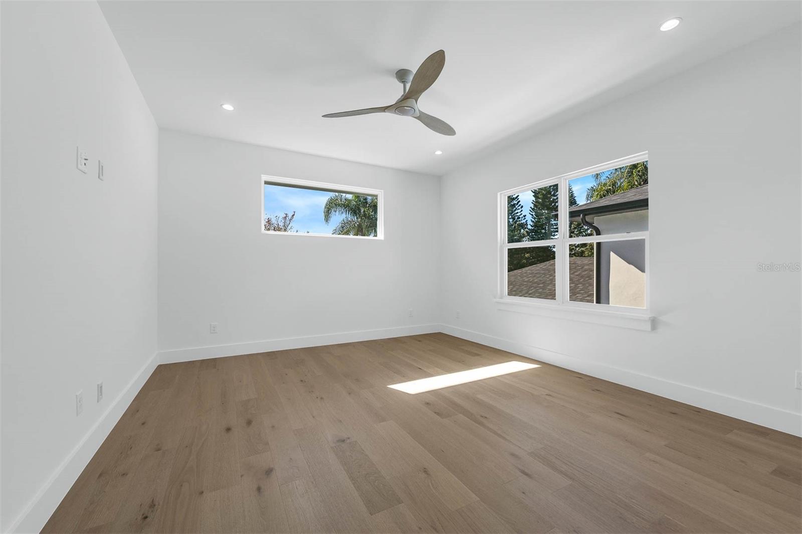 UNIVERSITY HEIGHTS - Residential