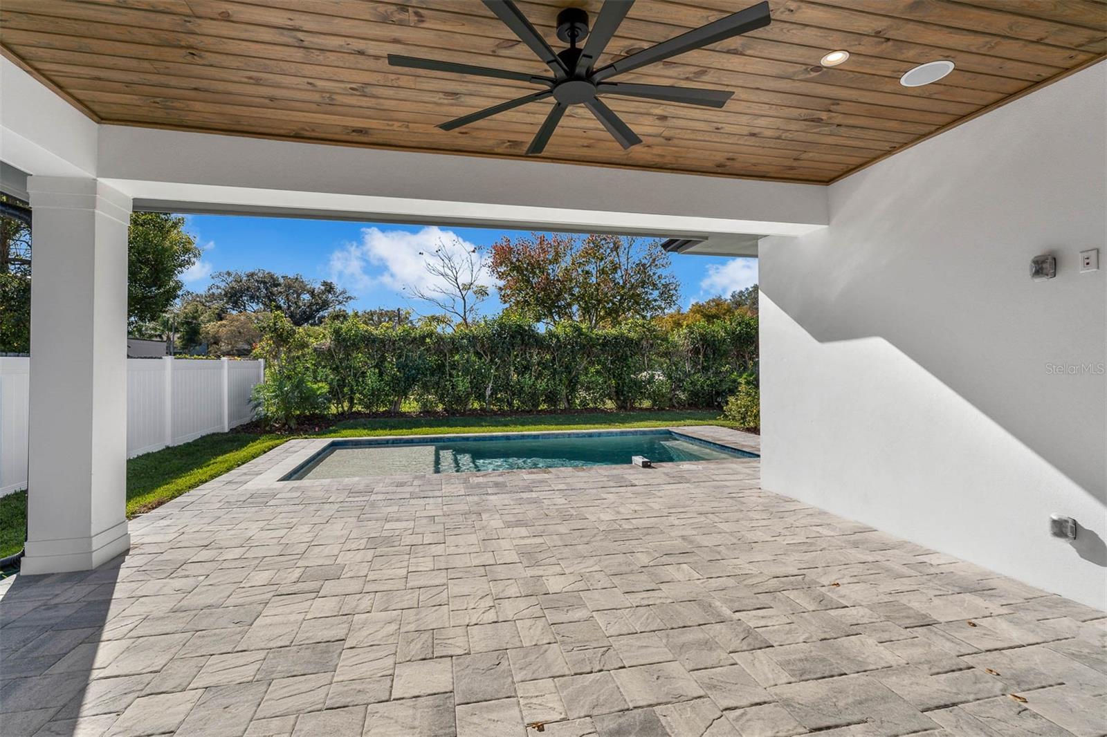 UNIVERSITY HEIGHTS - Residential