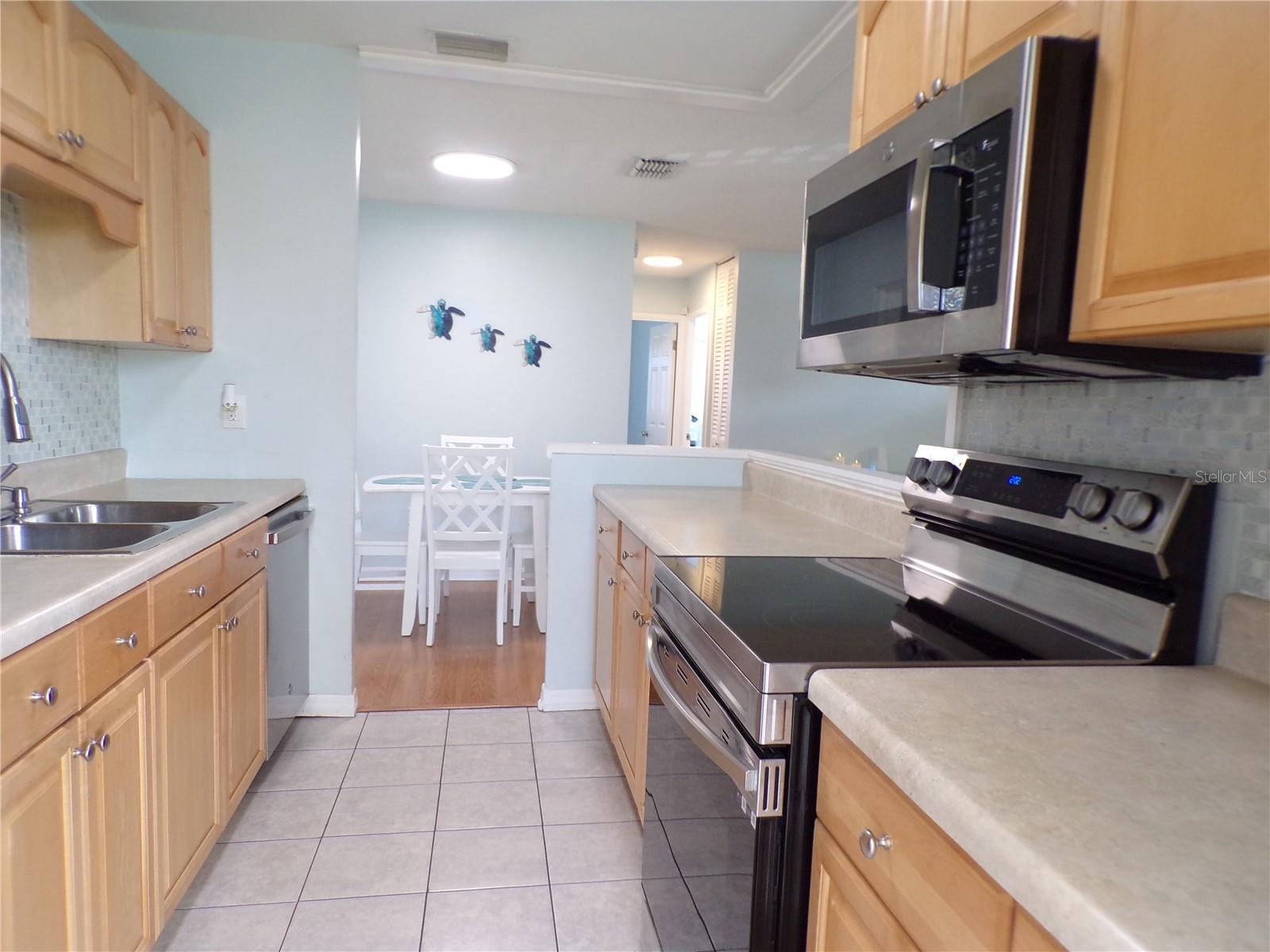 PORT CHARLOTTE SEC 51 01 - Residential Lease