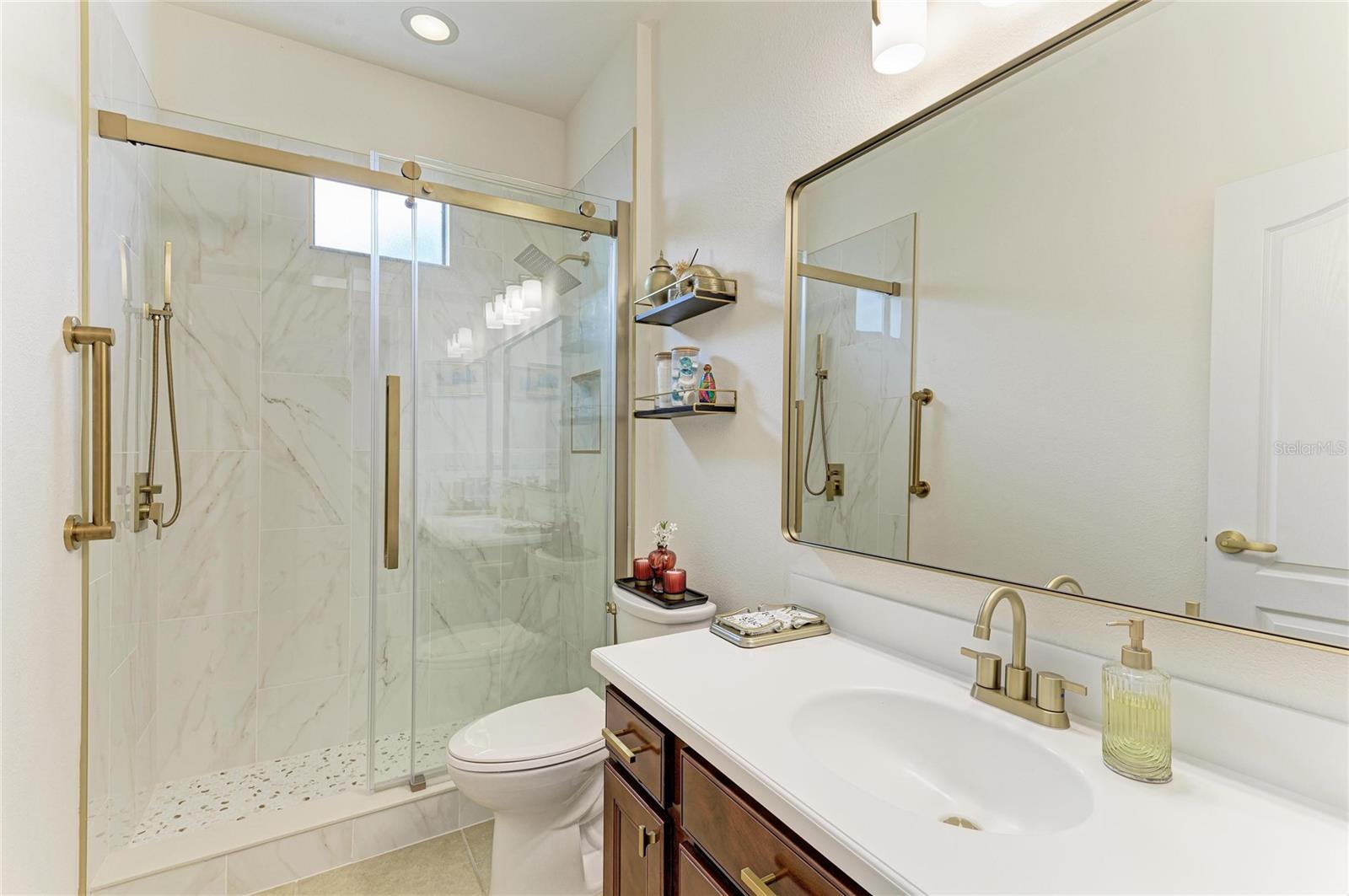 HARBOUR ISLES PH 2A/2B/2C - Residential