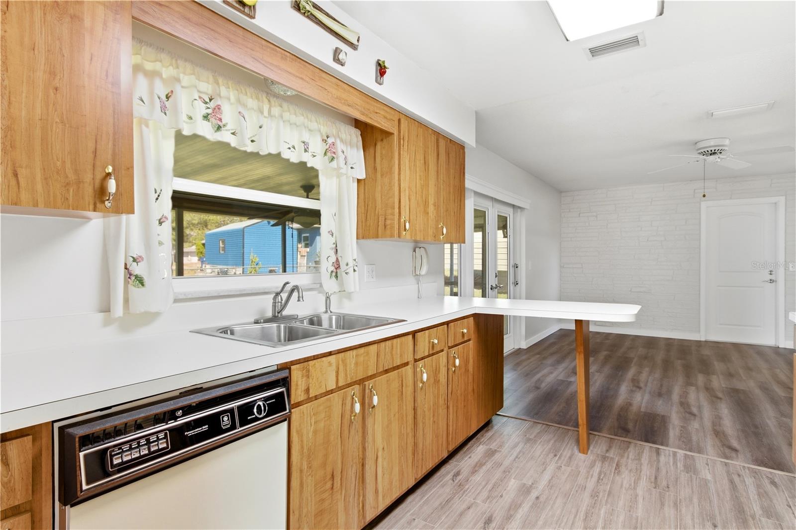 SUMMERSET NORTH - Residential