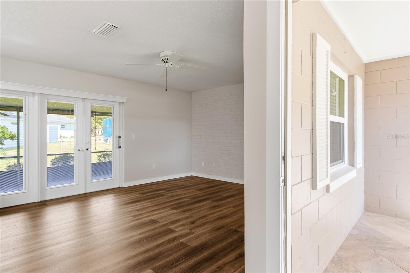 127 MARK DAVID BOULEVARD