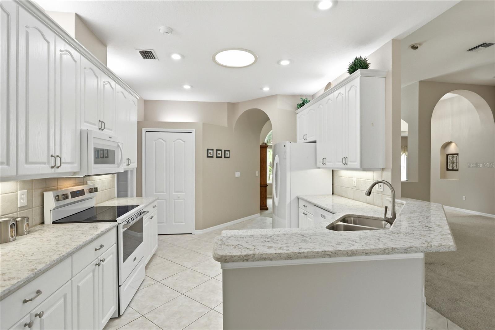 119 WINDING OAKS LANE
