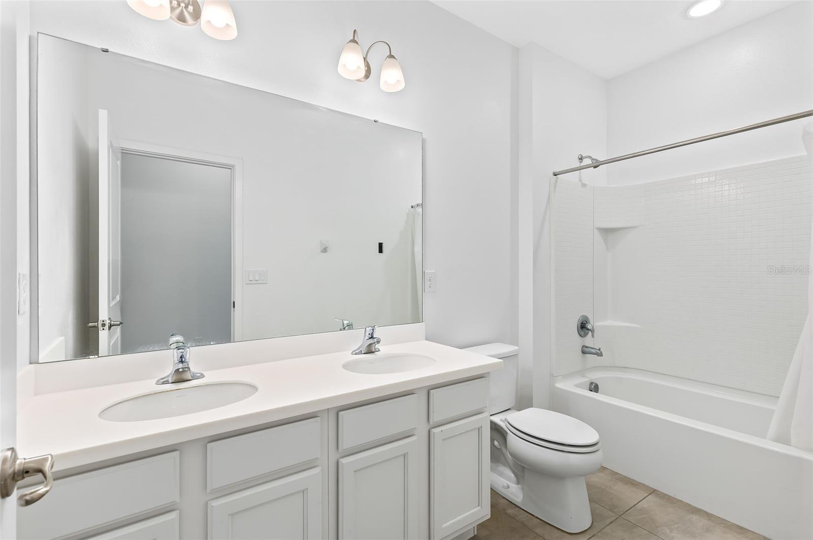 BELLAVIDA PH 2C - Residential