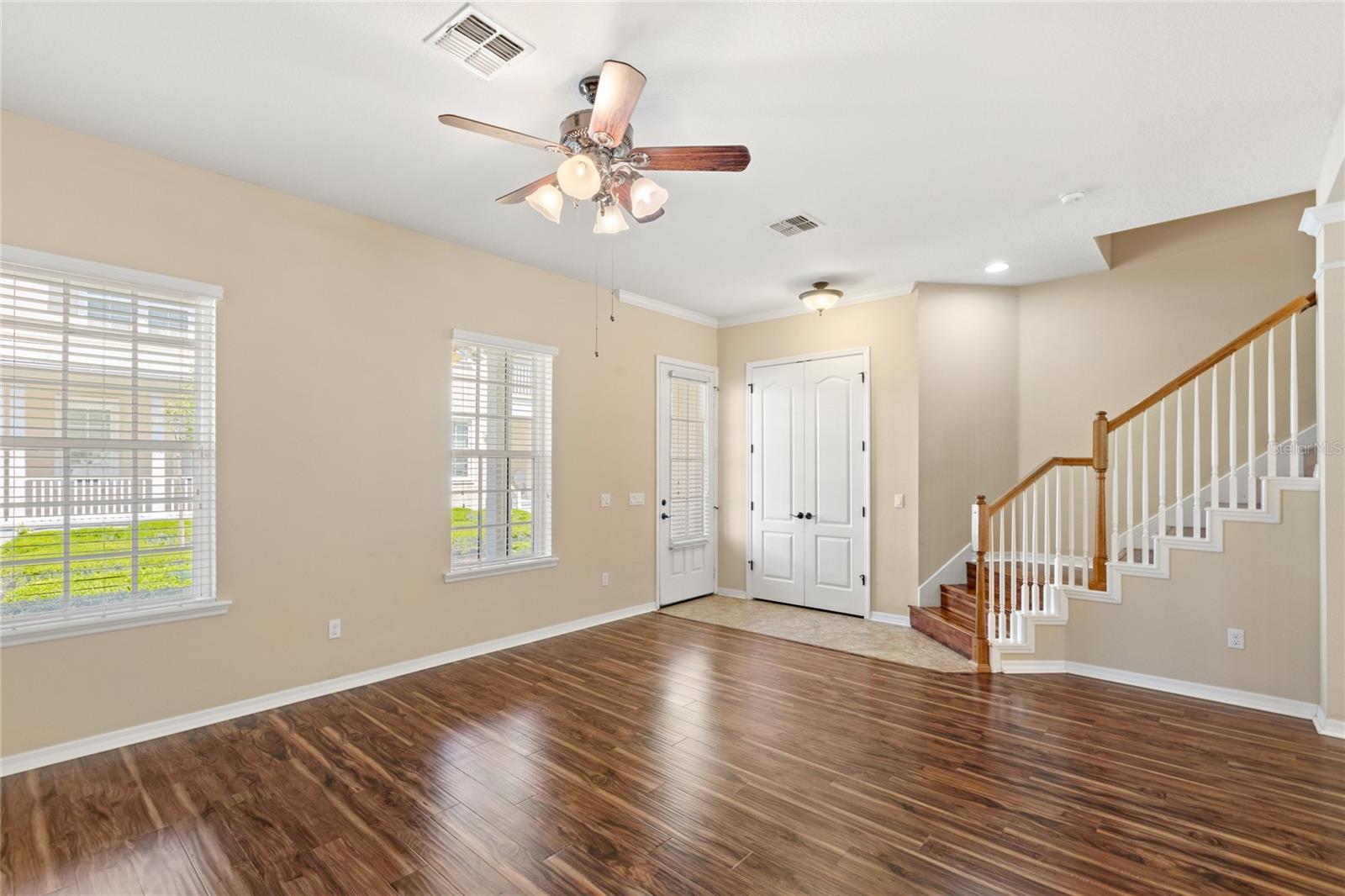 1516 RESOLUTE STREET