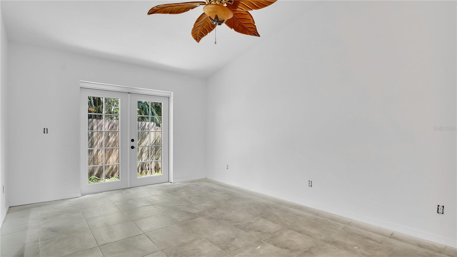5505 W MAGNOLIA AVENUE