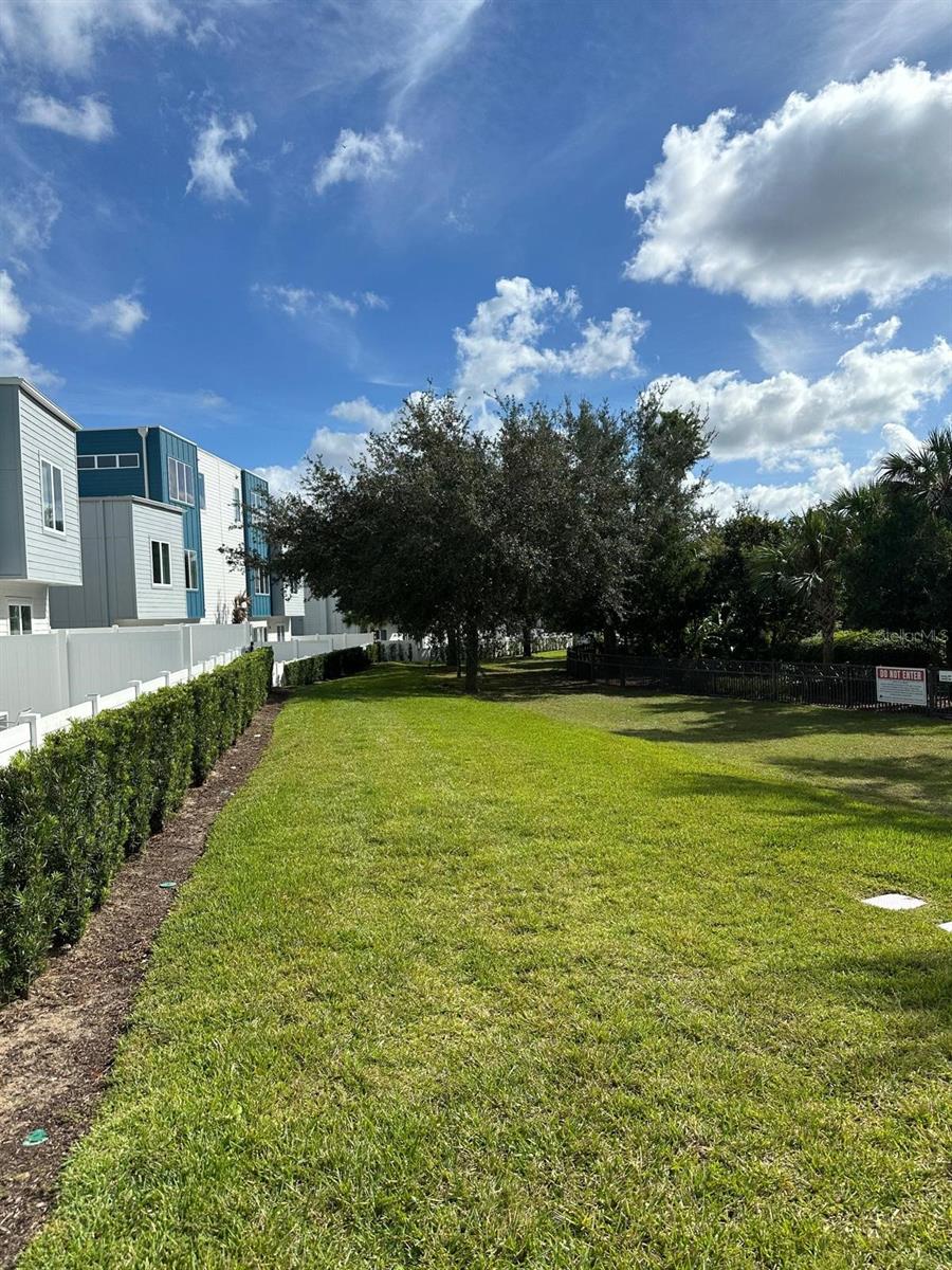 SPECTRUM AT REUNION CONDO PH 6A & 6B - Residential