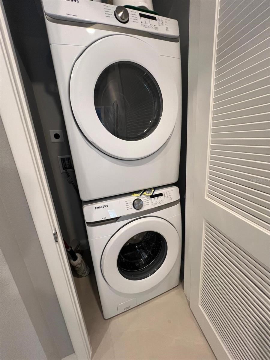 SPECTRUM AT REUNION CONDO PH 6A & 6B - Residential