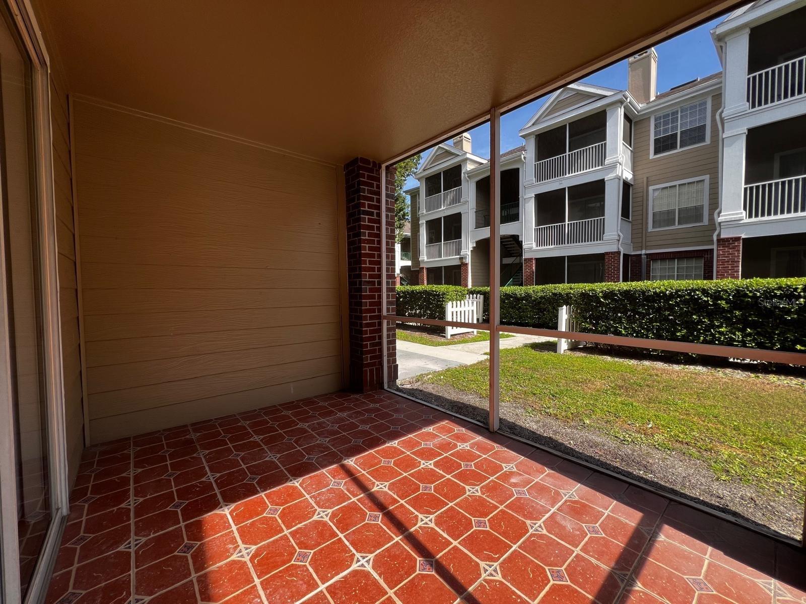 PLANTATION PARK PRIVATE RESIDENCE - Residential Lease