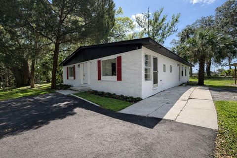 Tiny photo for 502 NW Crystal Street, Crystal River, FL 34428 (MLS # TB8525069)